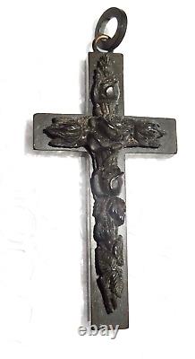 CROSS VICTORIAN MOURNING CARVED ROSE BOG WOOD PENDANT ANTIQUE JEWELRY neocurio