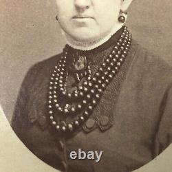 Cobleskill, NY CDV Photo Victorian Mourning Dress JET Necklace Brooch Jewelry WOW