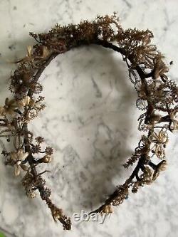 Horseshoe Wreath Victorian era Mourning human hair Folk Art 8 1/2 x 11