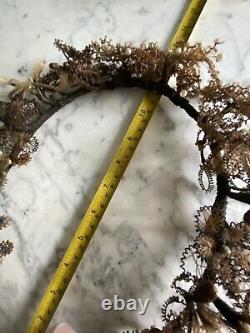 Horseshoe Wreath Victorian era Mourning human hair Folk Art 8 1/2 x 11