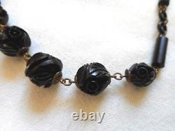 Stunning Victorian Whitby/Vulcanite Mourning Necklace