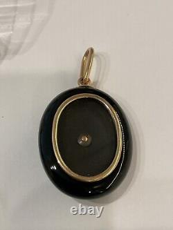 Victorian Beautiful Large 14k Gold Black Onyx Mourning Memorial Locket