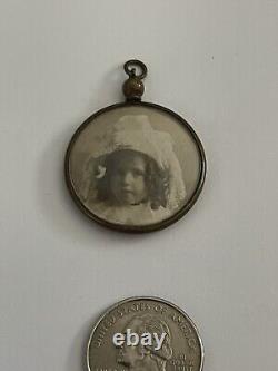 Victorian Double Sided Momento Mori Mourning Little Girl Photos Photo Locket
