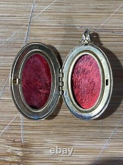 Victorian Yellow Gold Filled Double Photo Locket