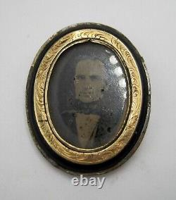 Vintage Victorian Antique Mourning Locket Pendant withPhoto 9CT Gold